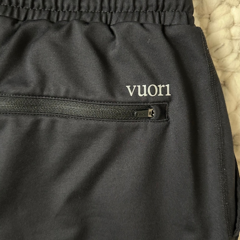 Vuori Men's Sunday Performance Jogger in Black Size Small - Picture 6 of 6